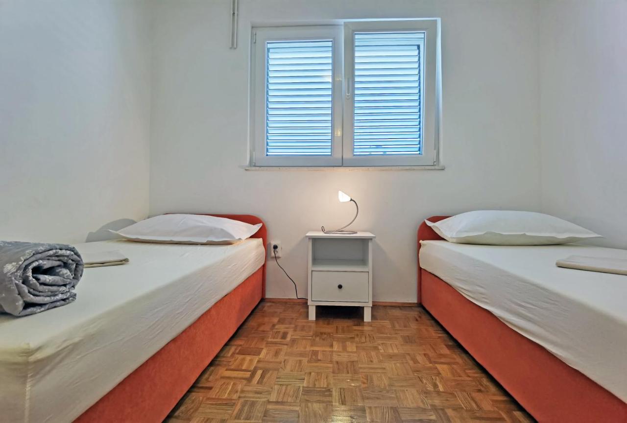 Apartman Danijela Vodice Exteriör bild