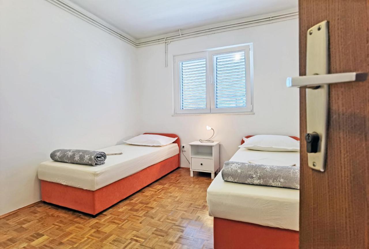Apartman Danijela Vodice Exteriör bild