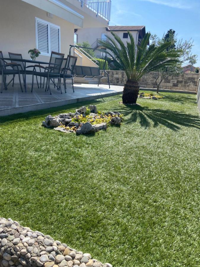 Apartman Danijela Vodice Exteriör bild